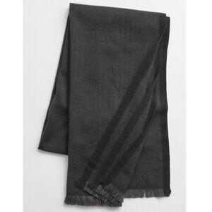 3/$60 NEW Gap Print Fringe Scarf